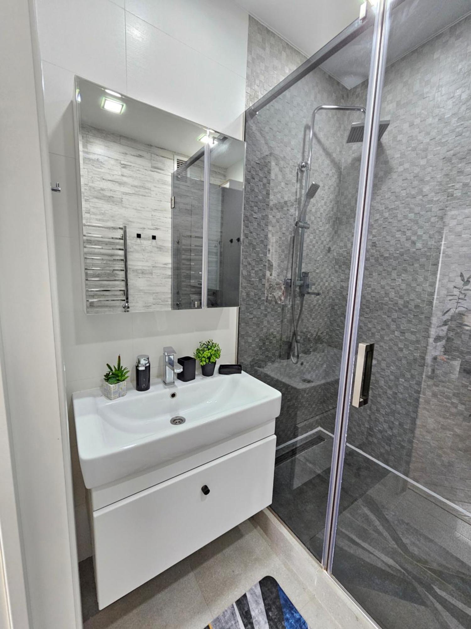 3 Room Gagarin Park Residential Complex Near Mega Shopping Mall Almatý Exterior foto